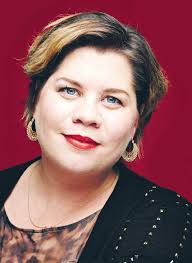 How tall is Katy Brand?